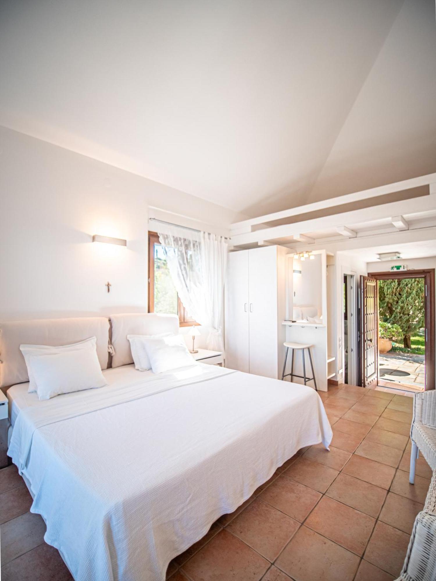 St George'S House Apartment Potistika Luaran gambar