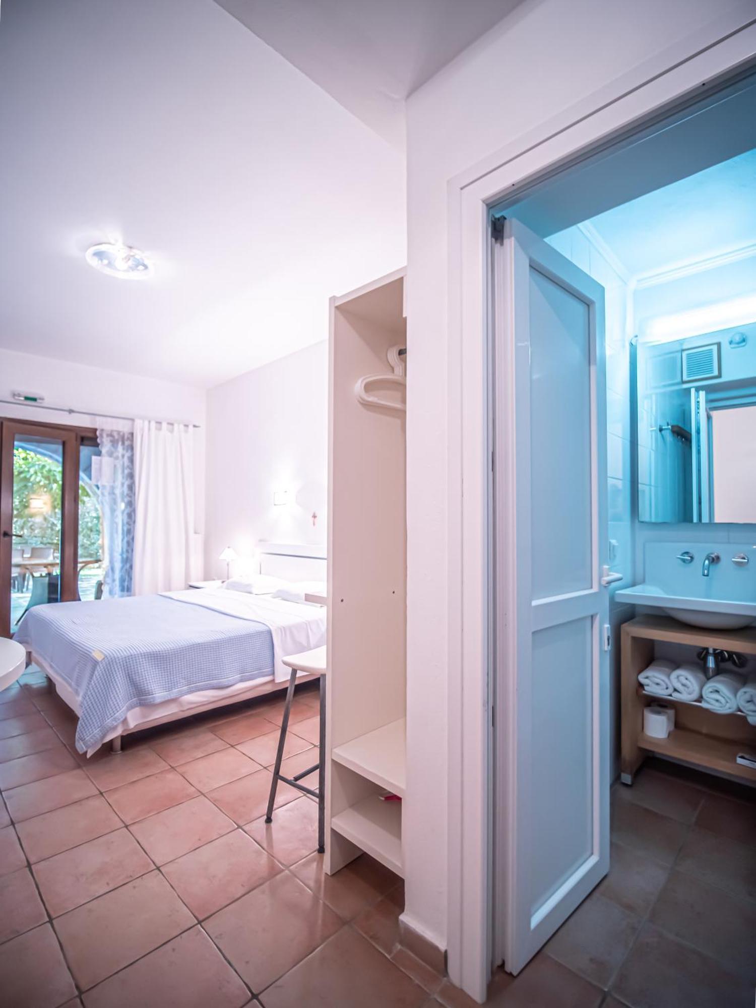 St George'S House Apartment Potistika Luaran gambar