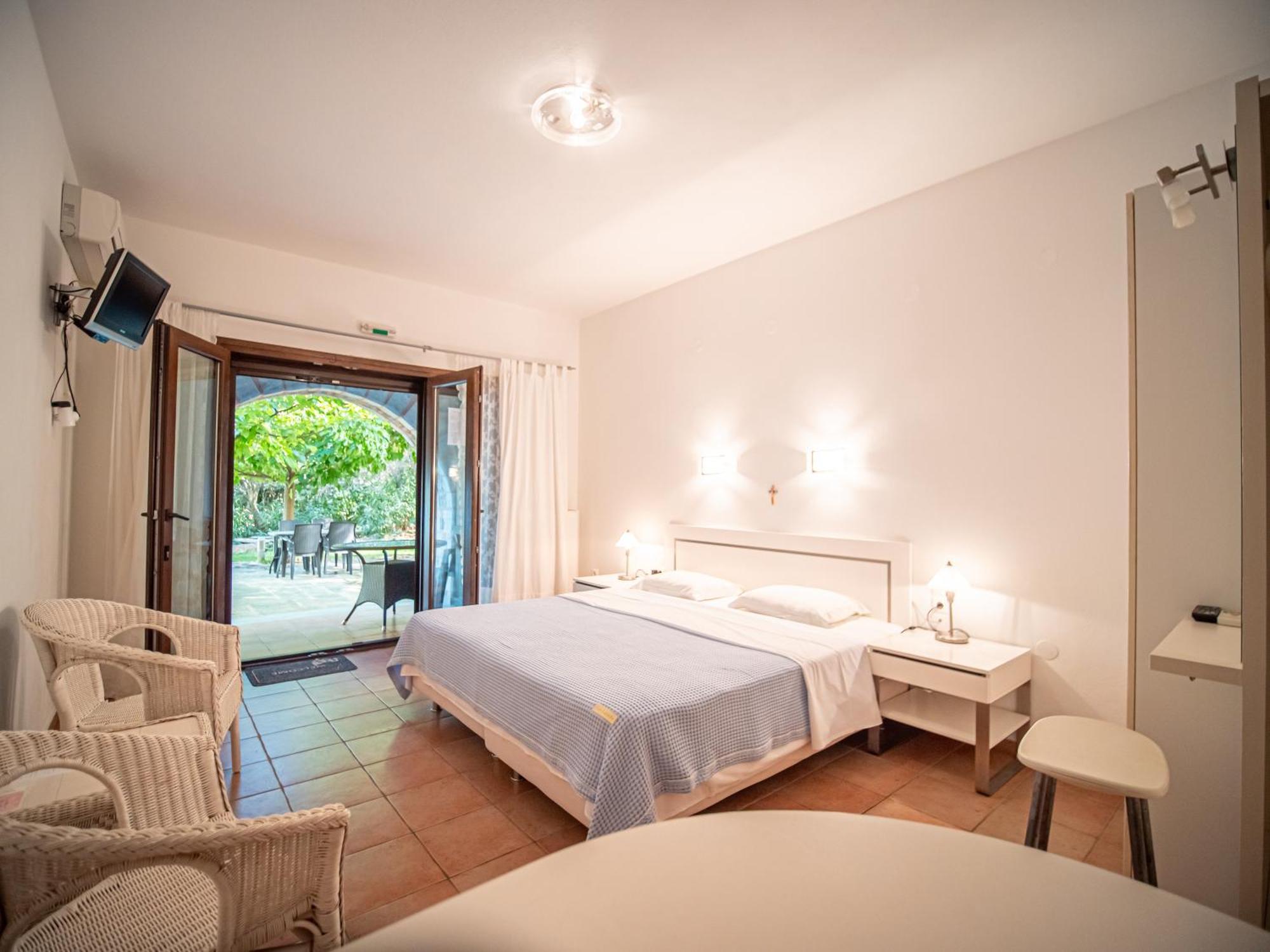 St George'S House Apartment Potistika Luaran gambar